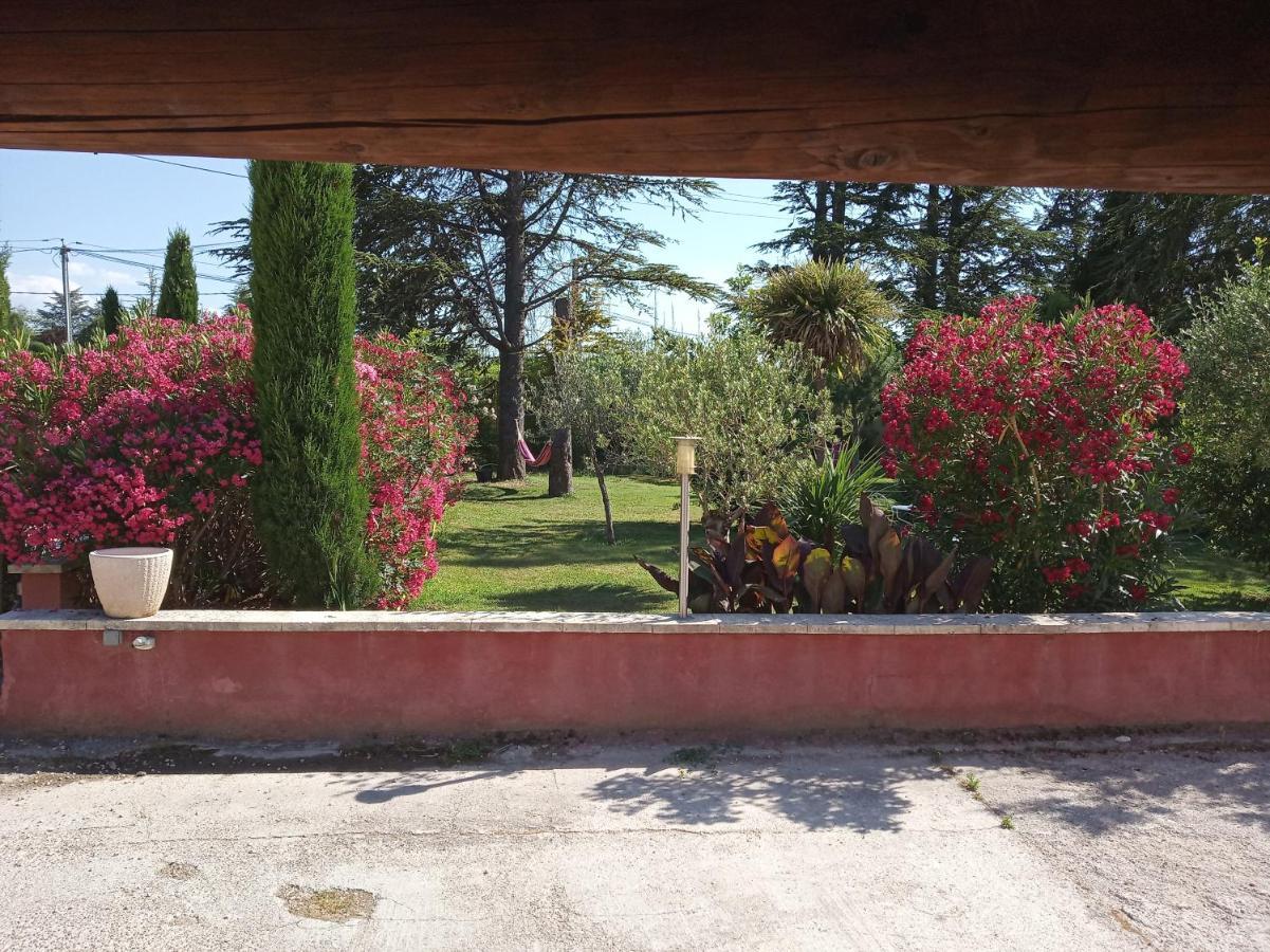 Studio Valreas Avec Piscine Exterior foto