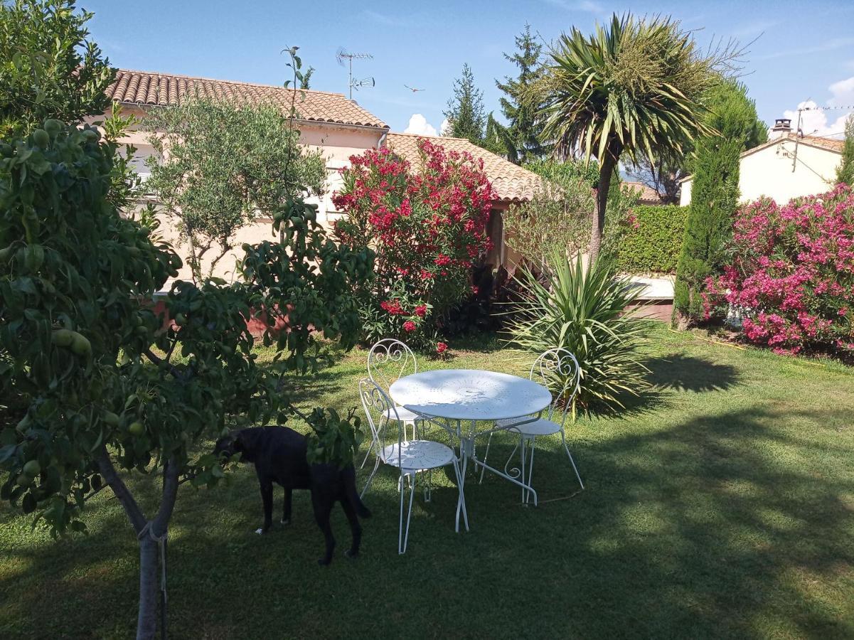 Studio Valreas Avec Piscine Exterior foto