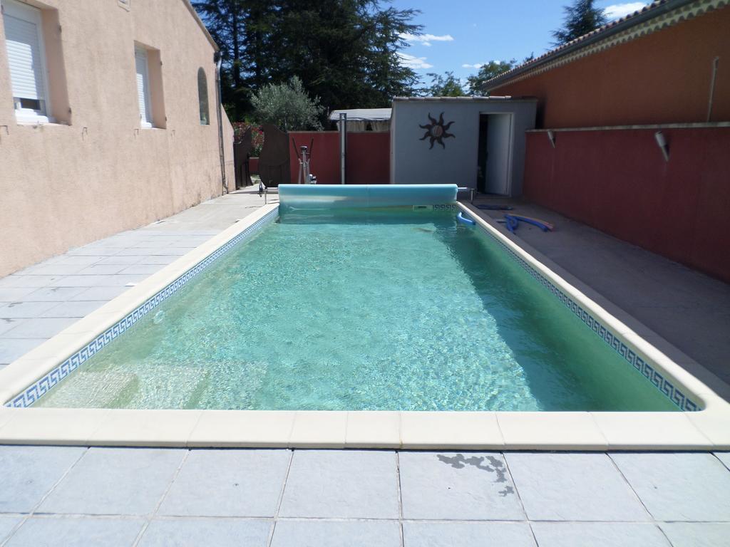 Studio Valreas Avec Piscine Cameră foto